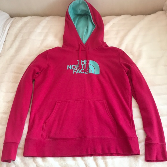 blue north face hoodie womens